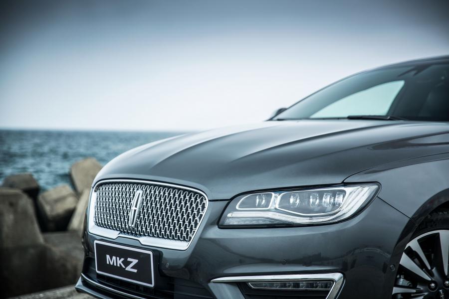 Детали экстерьера Lincoln MKZ H 2017 года  (CN) (фото 11 из 40)